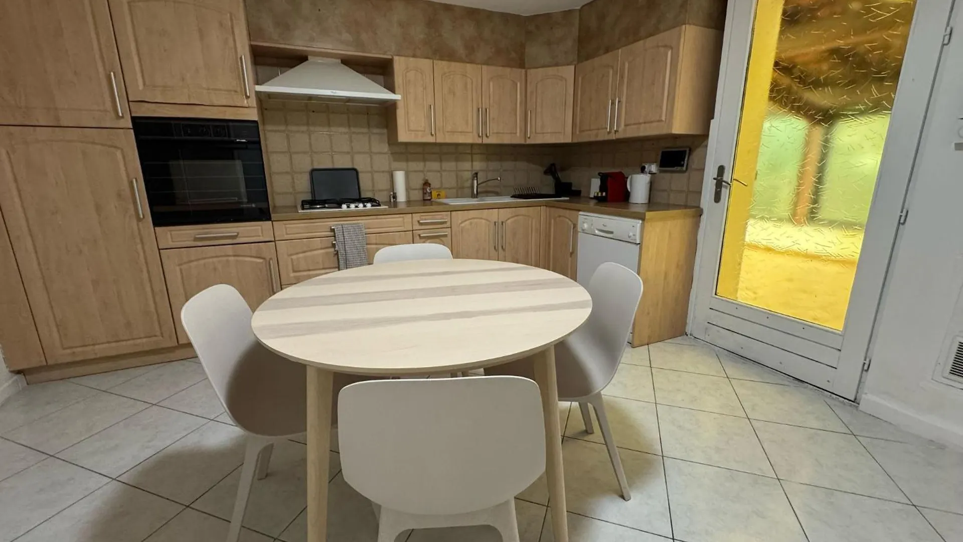 Maison Meyzieu Terrasse Parking Stade-Ldlc-Eurexpo 0*,