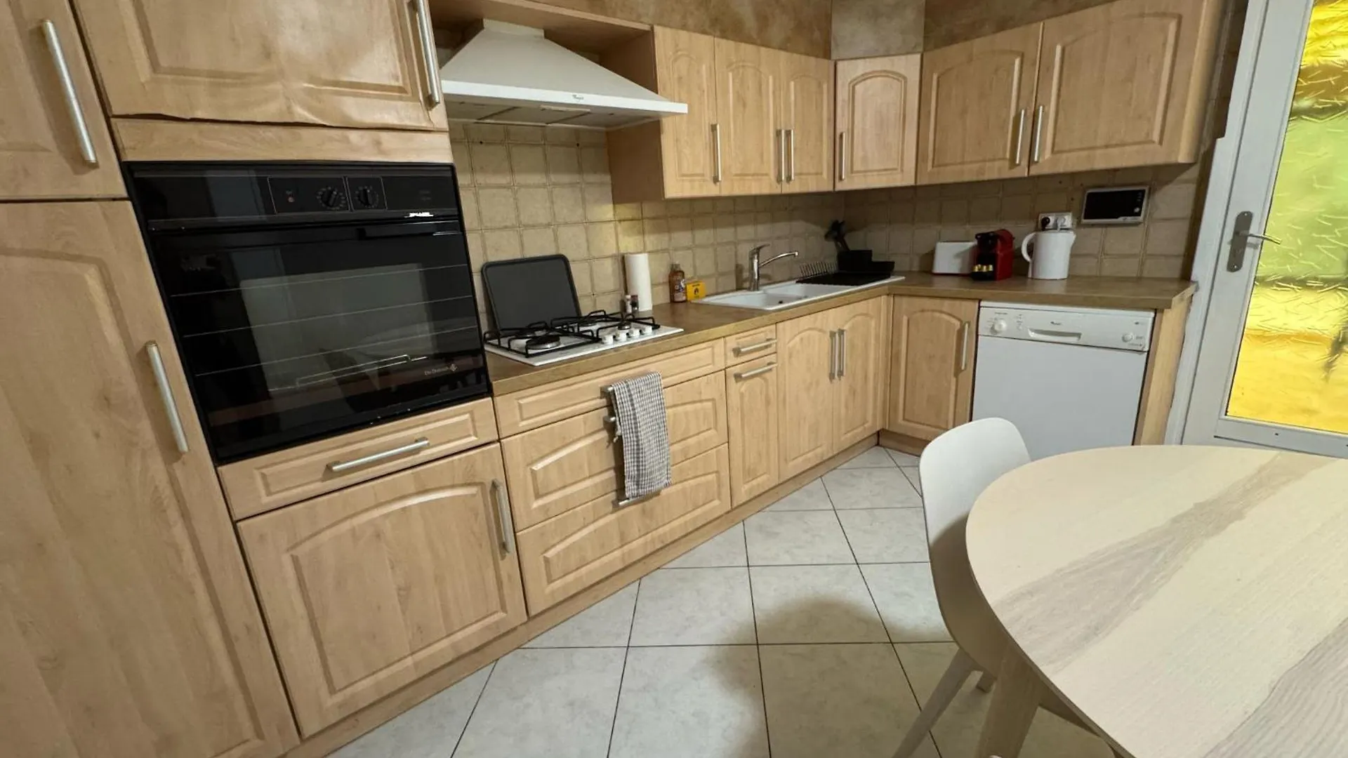 Holiday home Maison Meyzieu Terrasse Parking Stade-Ldlc-Eurexpo